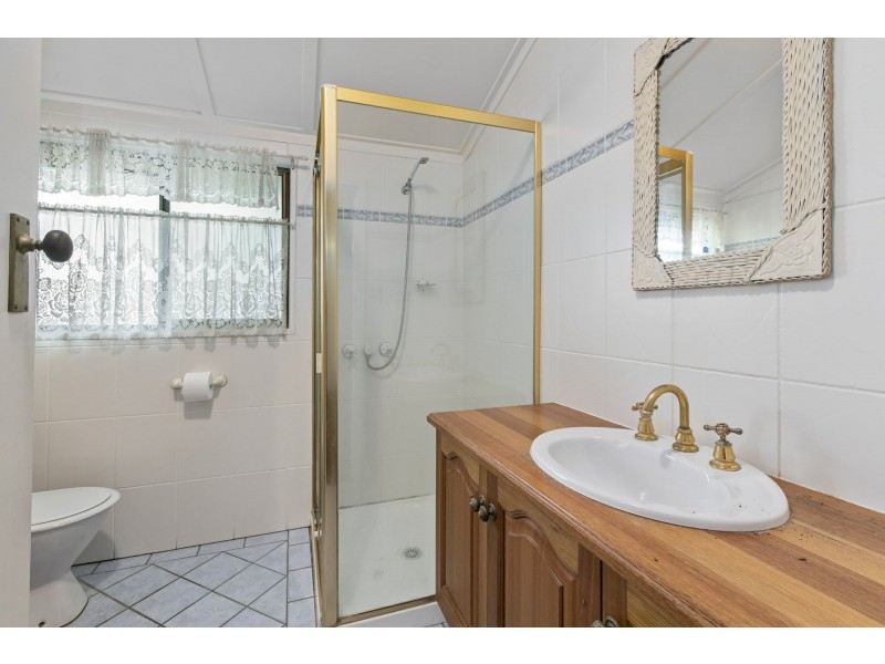 64 Wassell Street, Wynnum QLD 4178