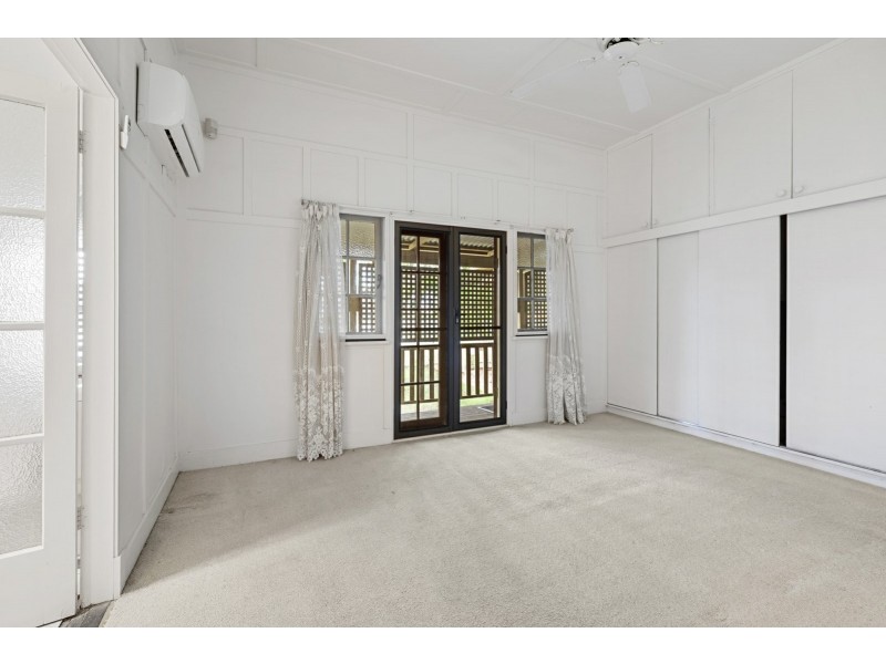 64 Wassell Street, Wynnum QLD 4178