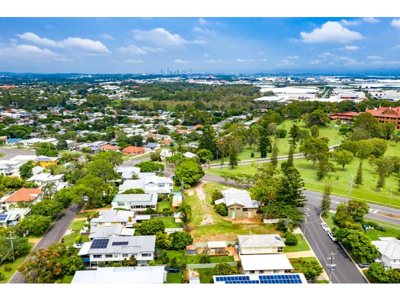 64 Wassell Street, Wynnum QLD 4178