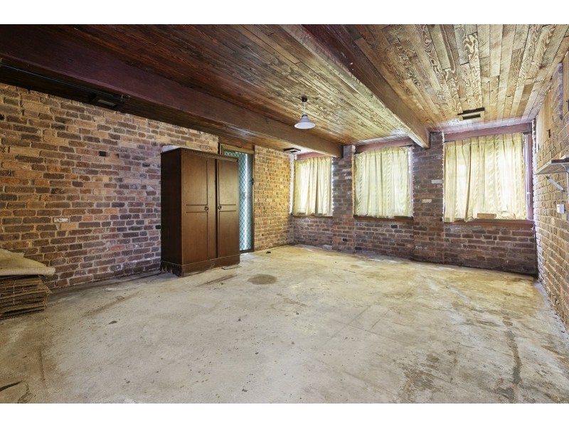 64 Wassell Street, Wynnum QLD 4178