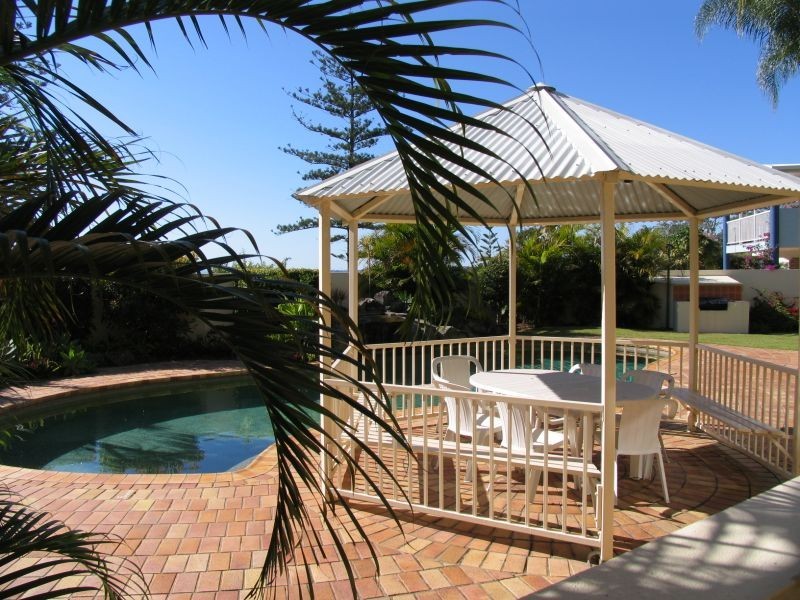 9/61 Waterloo Espalanade, Wynnum QLD 4178