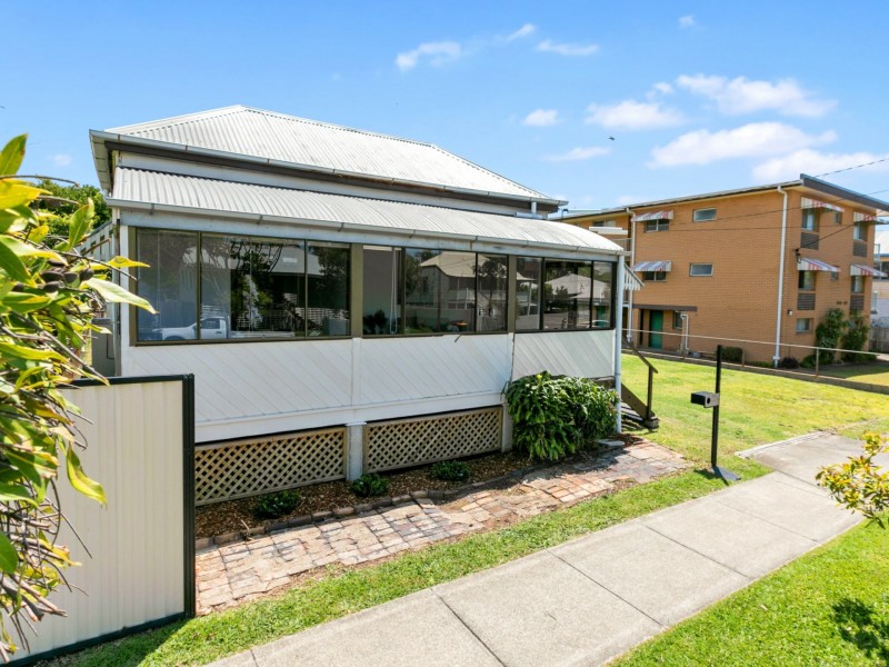 19 Charlotte Street, Wynnum QLD 4178