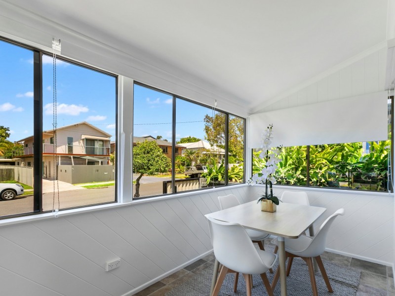 19 Charlotte Street, Wynnum QLD 4178