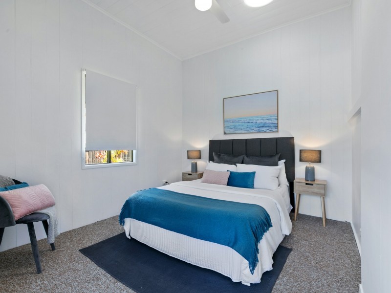 19 Charlotte Street, Wynnum QLD 4178