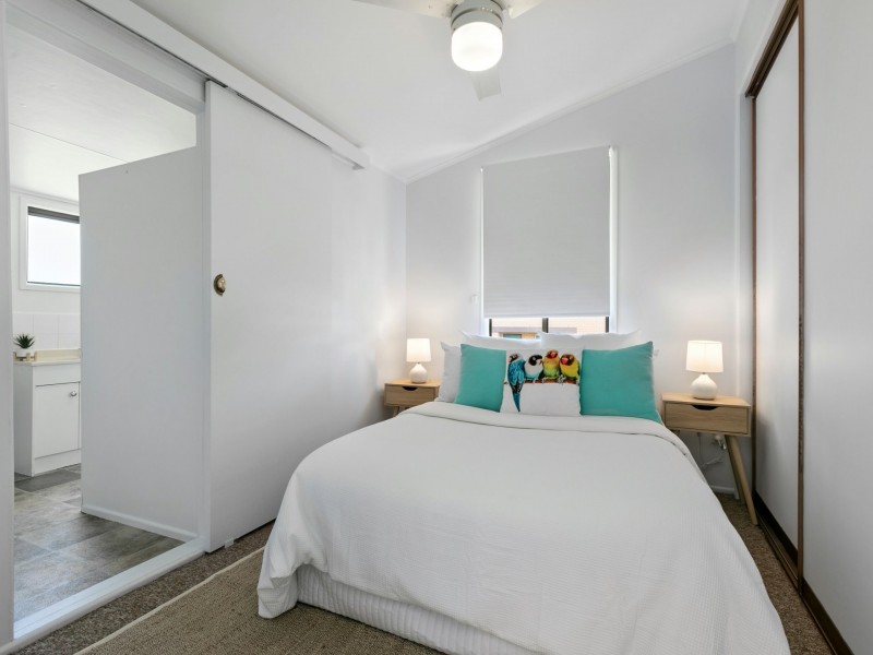 19 Charlotte Street, Wynnum QLD 4178