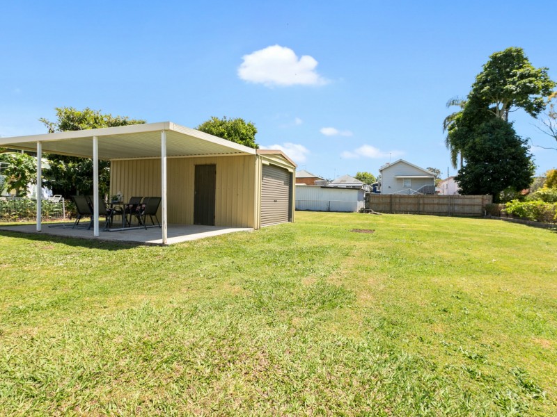 19 Charlotte Street, Wynnum QLD 4178