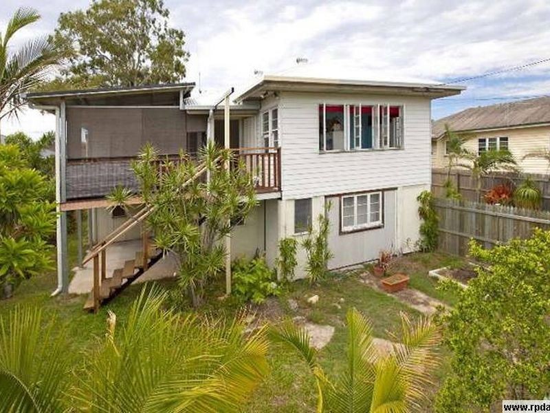 86 Emsworth Street, Wynnum QLD 4178