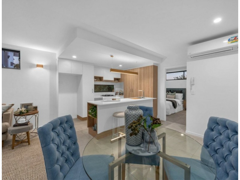 16/72 Clara Street, Wynnum QLD 4178