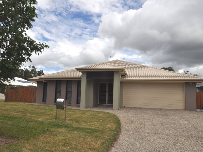 1 Peregian Close, Manly West QLD 4179