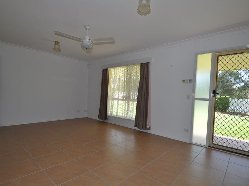 343 Kianawah Road, Wynnum West QLD 4178