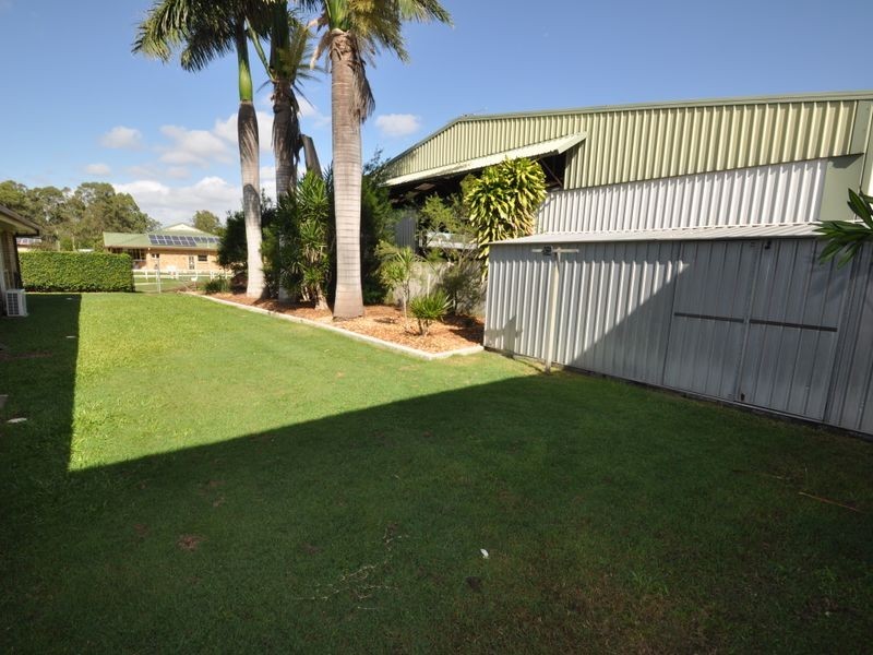 343 Kianawah Road, Wynnum West QLD 4178