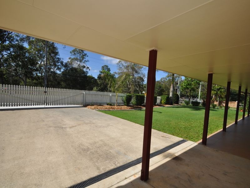 343 Kianawah Road, Wynnum West QLD 4178