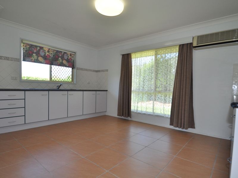 343 Kianawah Road, Wynnum West QLD 4178