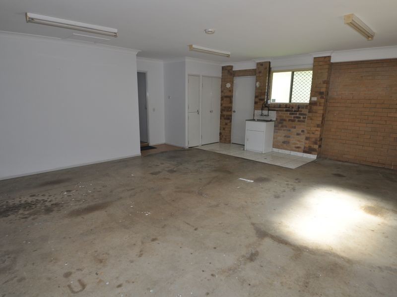 343 Kianawah Road, Wynnum West QLD 4178