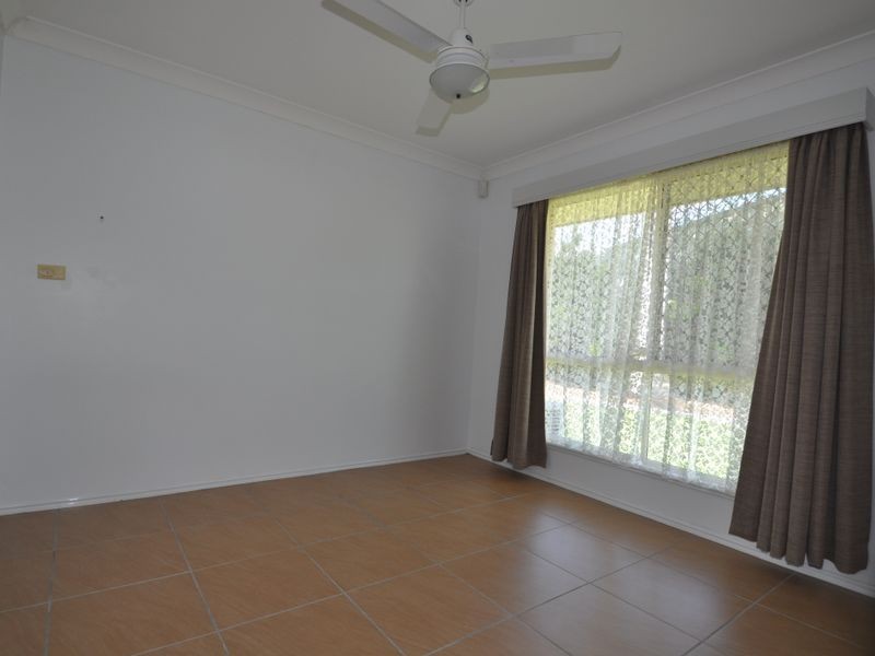 343 Kianawah Road, Wynnum West QLD 4178