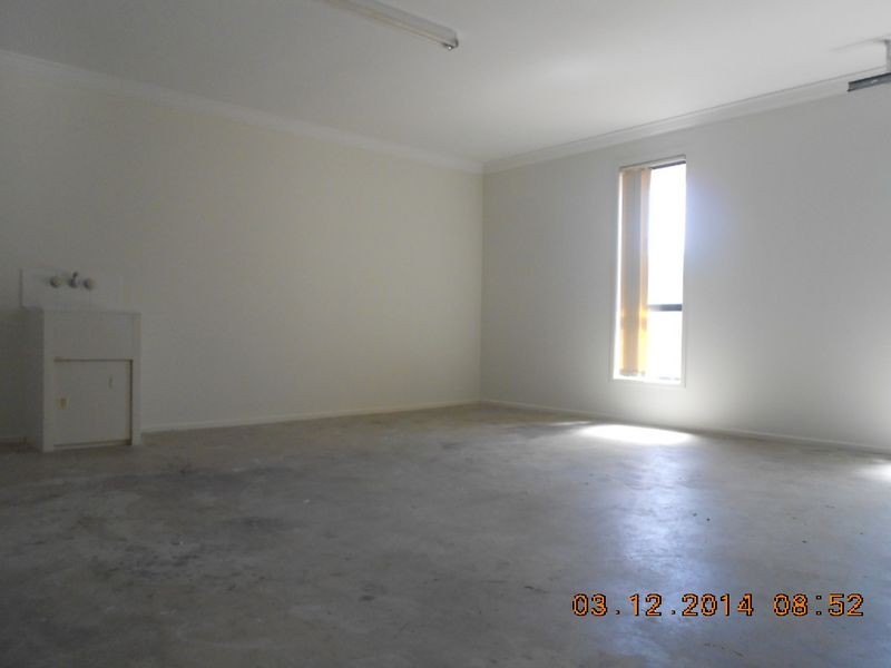 11 Holland Crescent, Wynnum QLD 4178