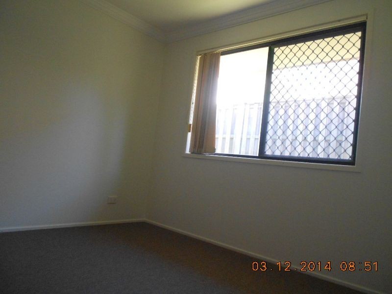 11 Holland Crescent, Wynnum QLD 4178