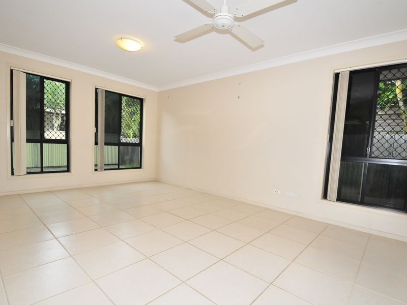 33 Thomas Street, Wynnum QLD 4178