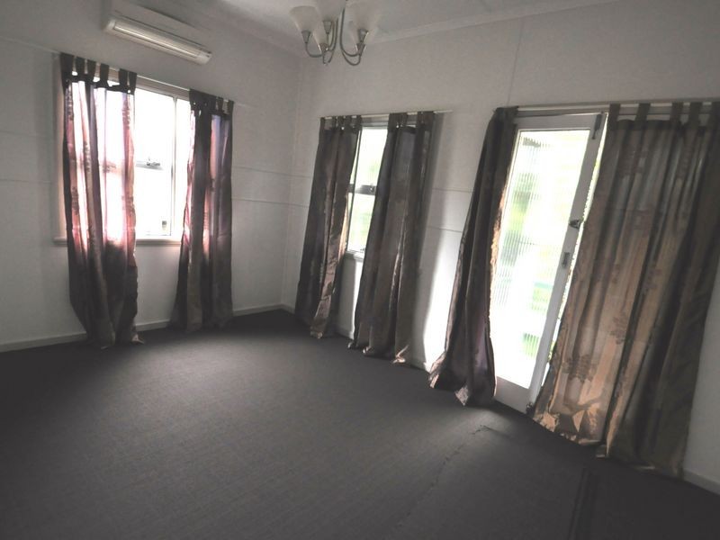 43 MacKenzie St, Manly West QLD 4179
