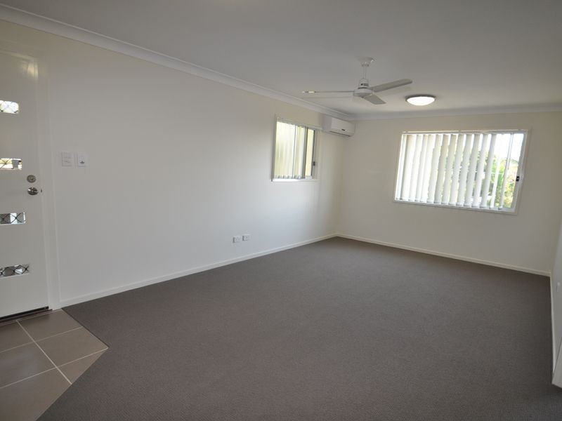 2/223B Preston Road, Wynnum West QLD 4178