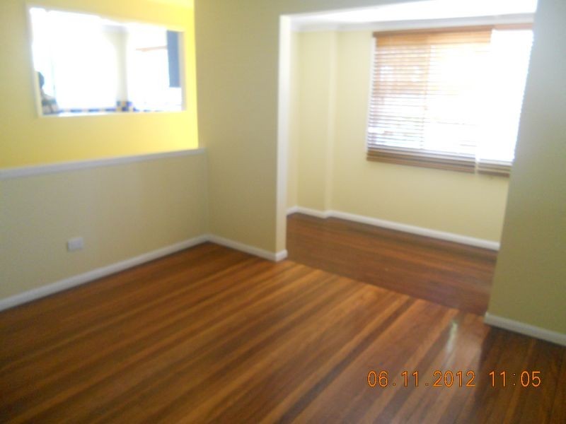 18 Herswell Ave, Wynnum West QLD 4178