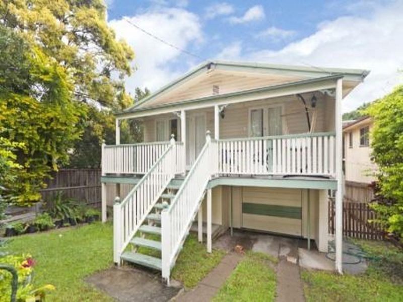 173 Oceana Tce, Lota QLD 4179