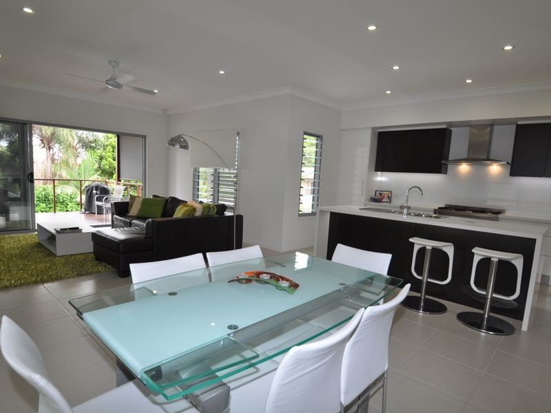 96 Stratton Tce, Manly QLD 4179