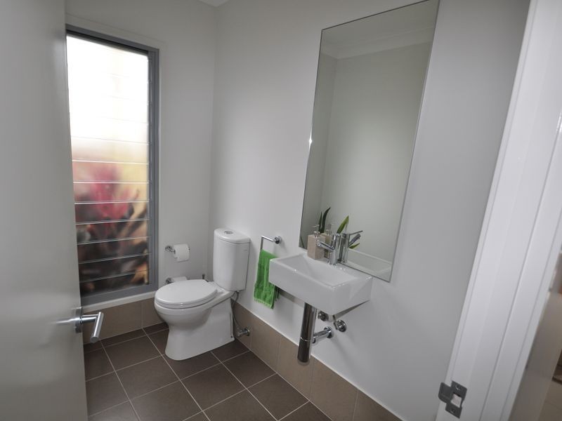96 Stratton Tce, Manly QLD 4179