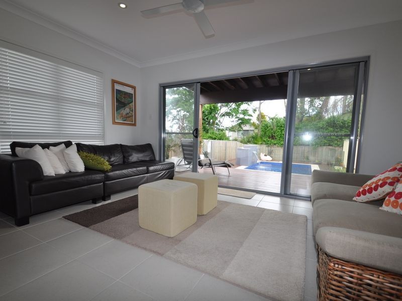 96 Stratton Tce, Manly QLD 4179
