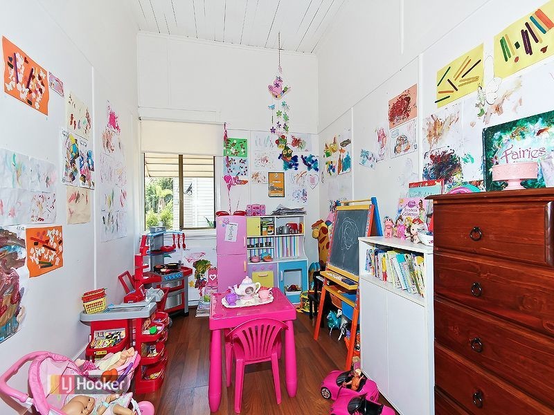 40 Berrimilla Street, Manly West QLD 4179