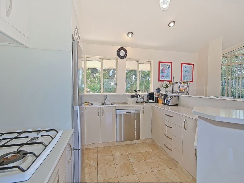 1/61 Waterloo Esp, Wynnum QLD 4178