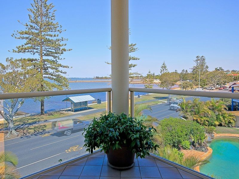 1/61 Waterloo Esp, Wynnum QLD 4178