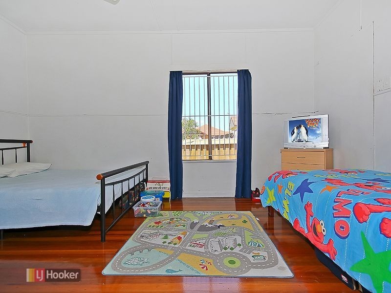 2317 Wynnum Road, Wynnum QLD 4178