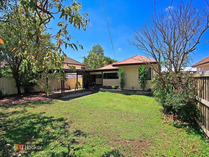 2317 Wynnum Road, Wynnum QLD 4178