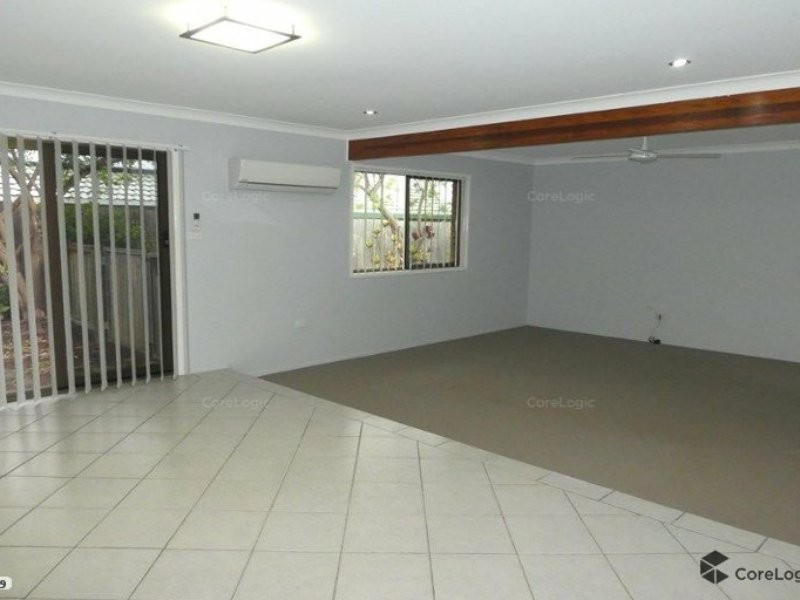 16 Dawn Crescent, Thornlands QLD 4164