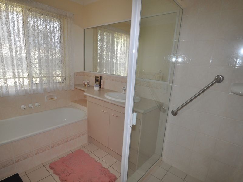 20 Mountjoy Tce, Wynnum QLD 4178