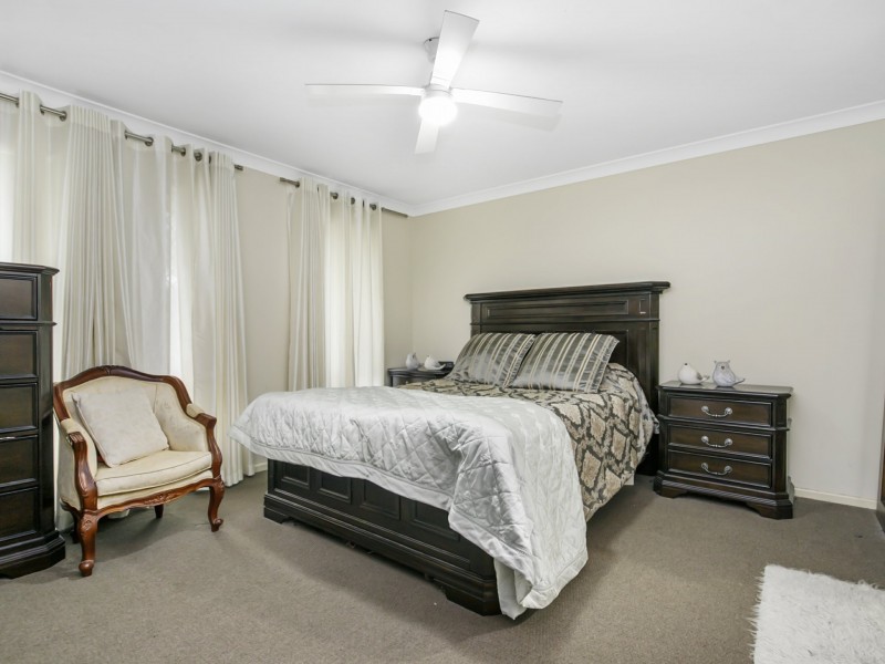 4 Ulagree Street, Wynnum West QLD 4178