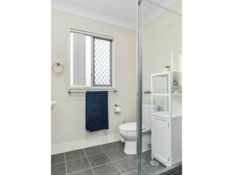 4 Ulagree Street, Wynnum West QLD 4178