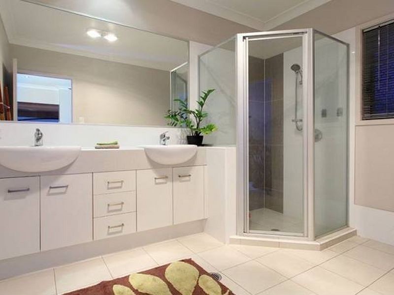 71 Moreton Ave, Wynnum QLD 4178