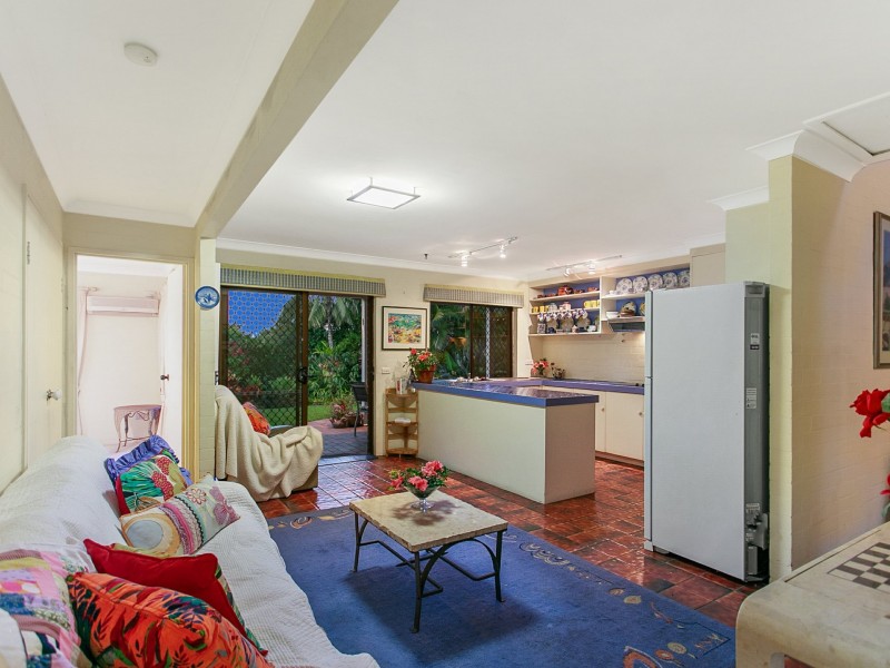 148 West Ave, Wynnum QLD 4178