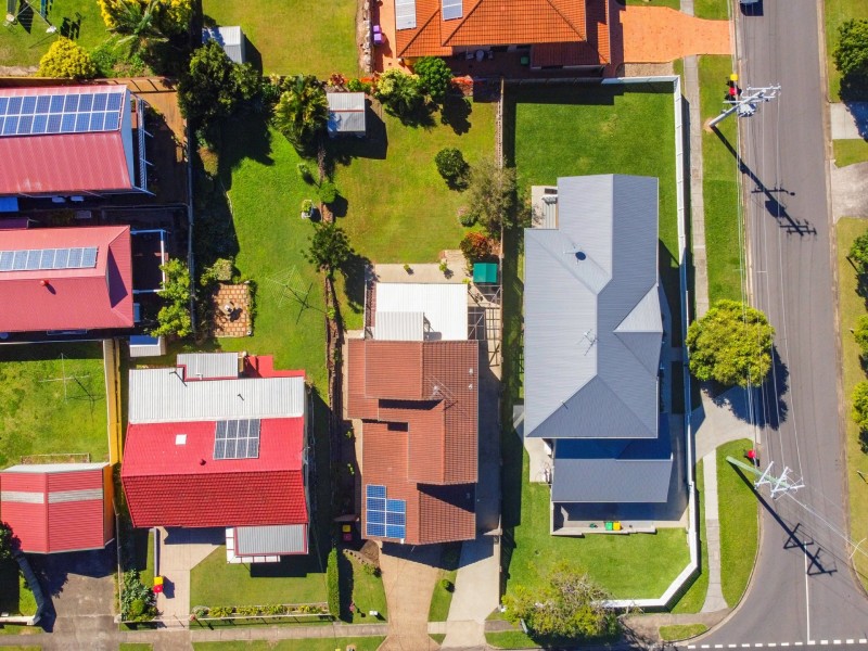 12 Whites Road, Manly West QLD 4179