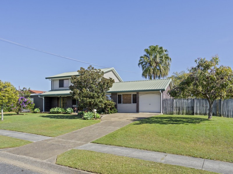 33 Gateway Street, Wynnum West QLD 4178