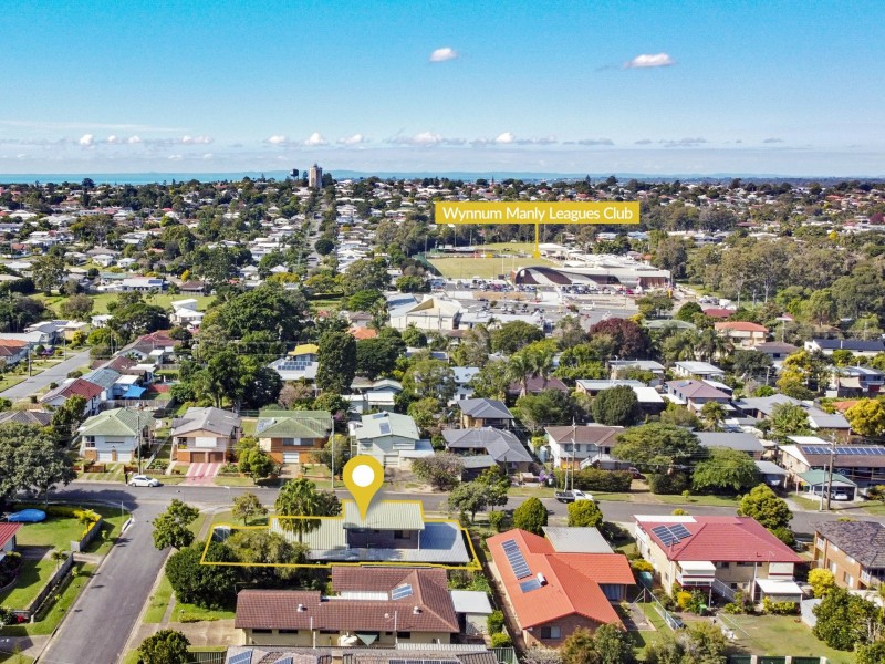 33 Gateway Street, Wynnum West QLD 4178