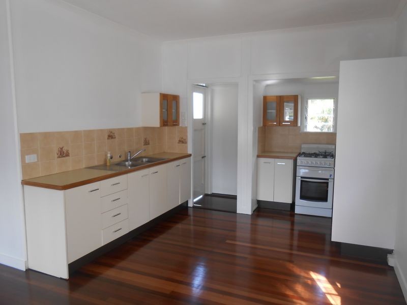 71 Grattan Terrace, Manly QLD 4179