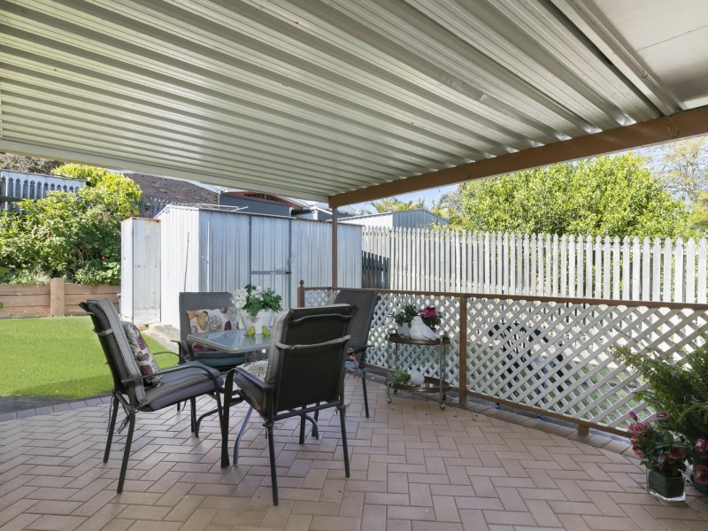 16 Plaza St, Wynnum West QLD 4178