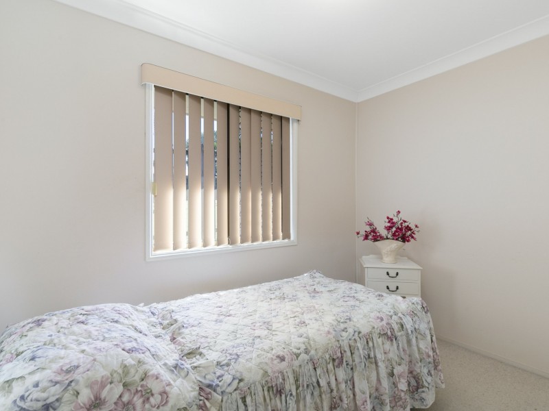 16 Plaza St, Wynnum West QLD 4178