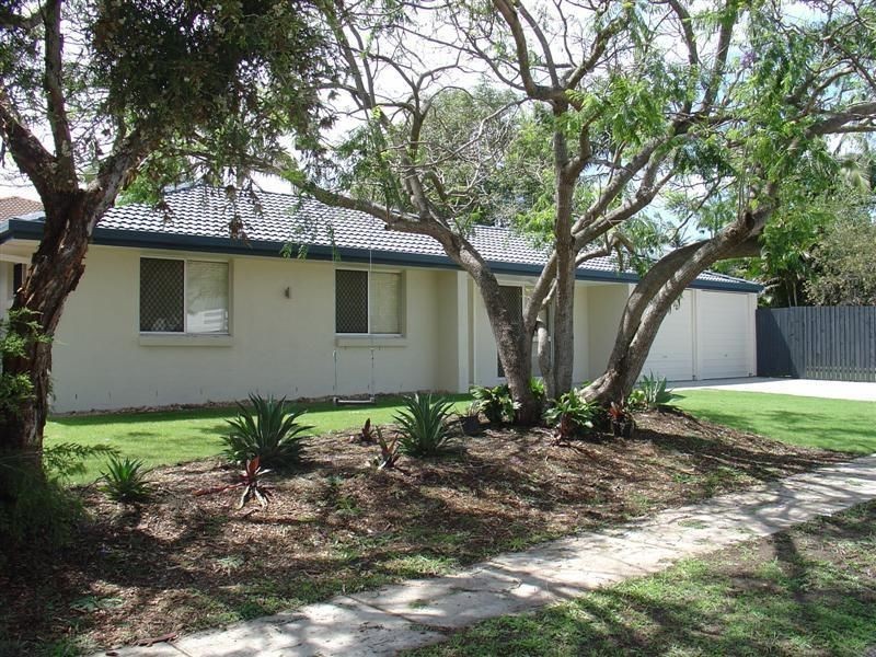 2 Tralee Street, Manly West QLD 4179