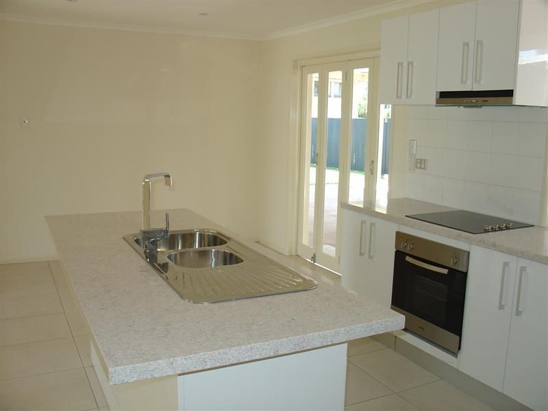 2 Tralee Street, Manly West QLD 4179