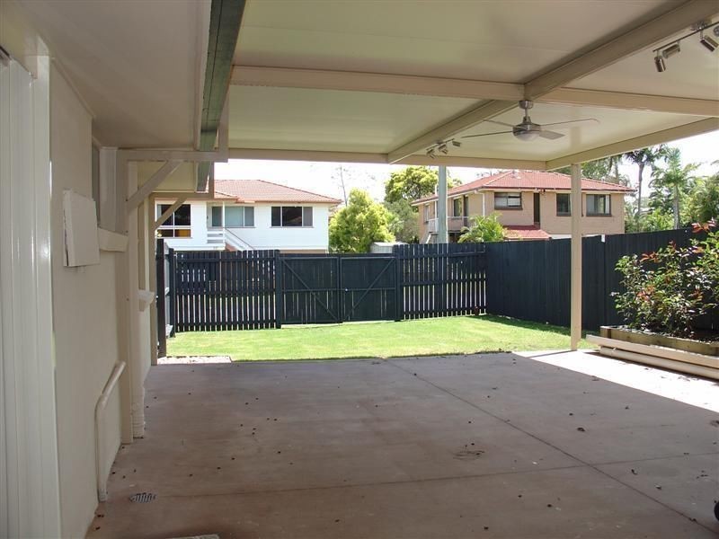 2 Tralee Street, Manly West QLD 4179