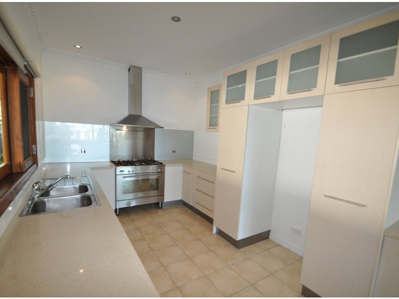 22 Benalla St, Manly QLD 4179
